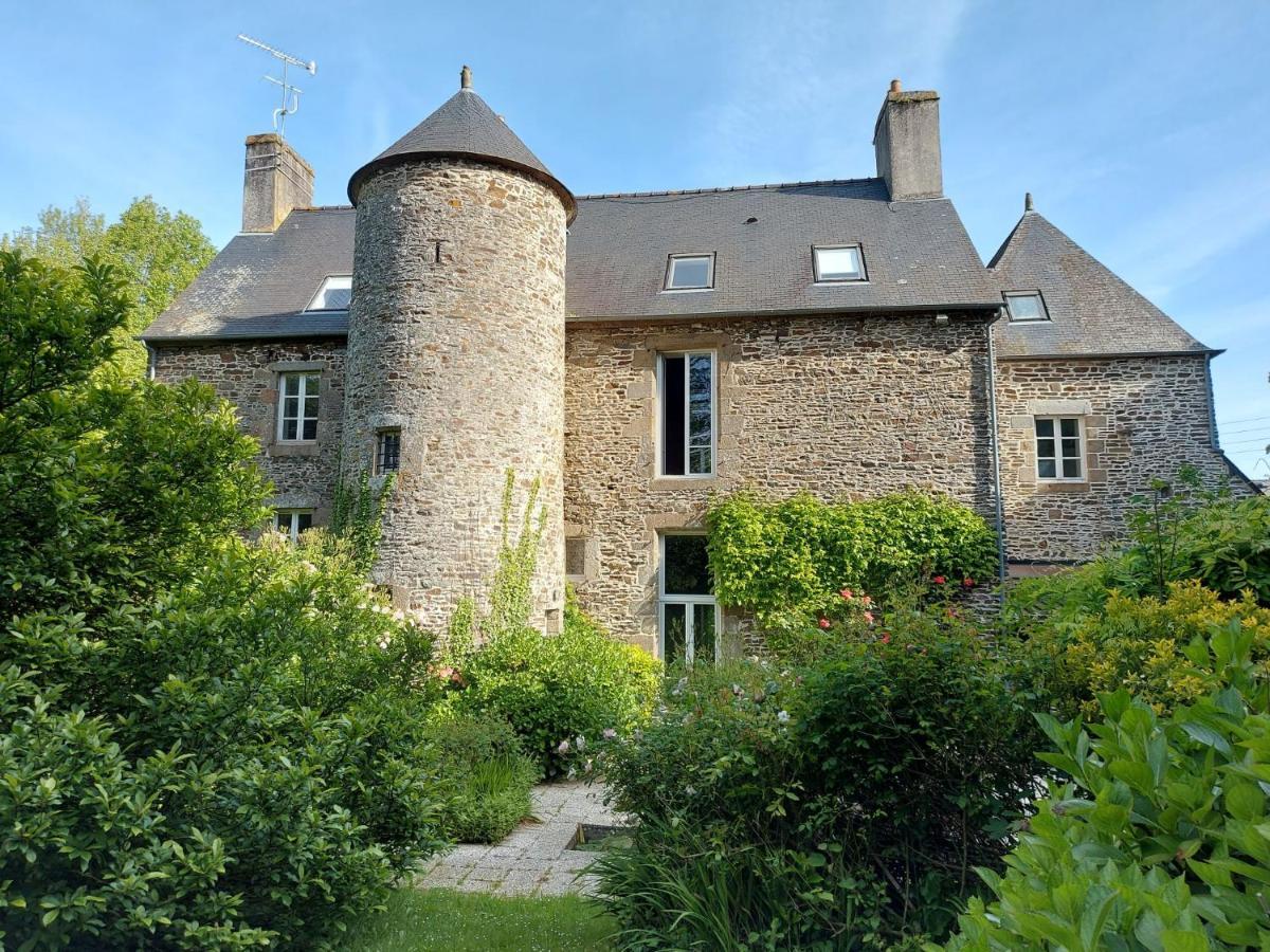 Manoir De L'Angelus Bed & Breakfast Dol-de-Bretagne Exterior photo